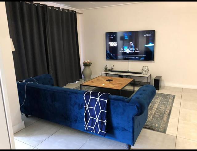 3 BEDROOM APARTMENT FOR SALE IN WATERFALL